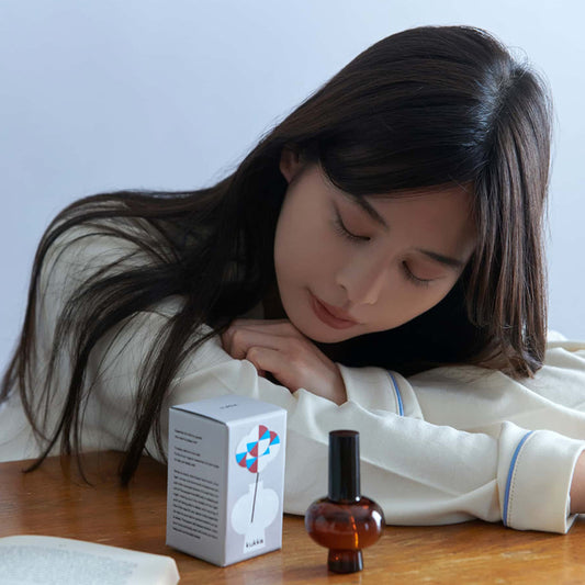 kukka 眠れるアロマ ピローミスト 約25ml (2種) エッセンシャルオイルミスト [送料無料]/ totonowa